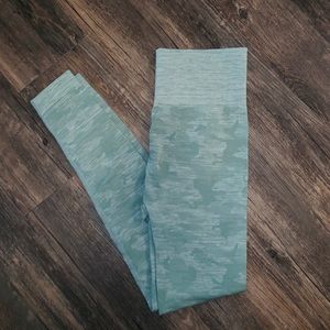 Sage Green Camo Seamless Leggings